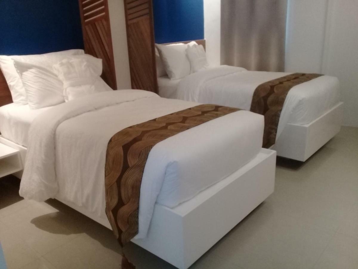 Oyo 609 G Executive Hotel And Spa Boracay Manoc-Manoc ภายนอก รูปภาพ
