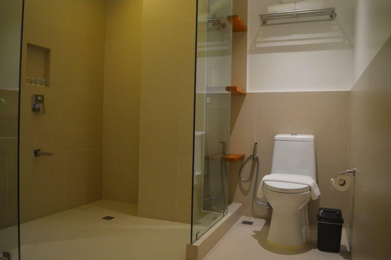 Oyo 609 G Executive Hotel And Spa Boracay Manoc-Manoc ภายนอก รูปภาพ