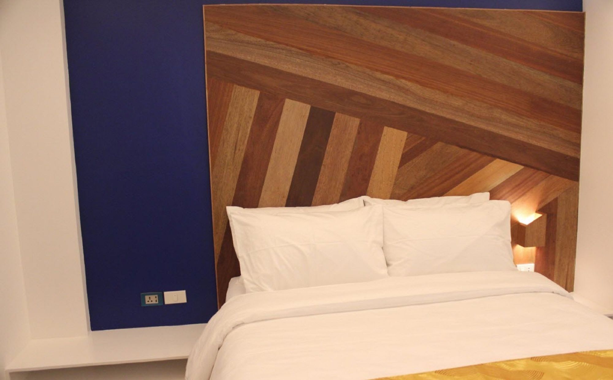 Oyo 609 G Executive Hotel And Spa Boracay Manoc-Manoc ภายนอก รูปภาพ